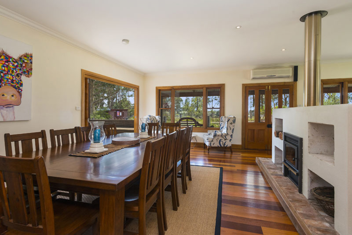 Hunter Valley Accommodation - Dalwood Country House - Dalwood - Dining