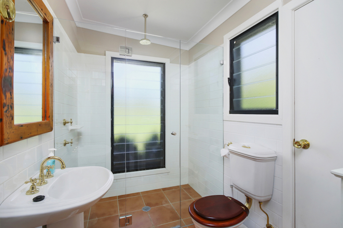 Hunter Valley Accommodation - The Glen - Wollombi - Bathroom