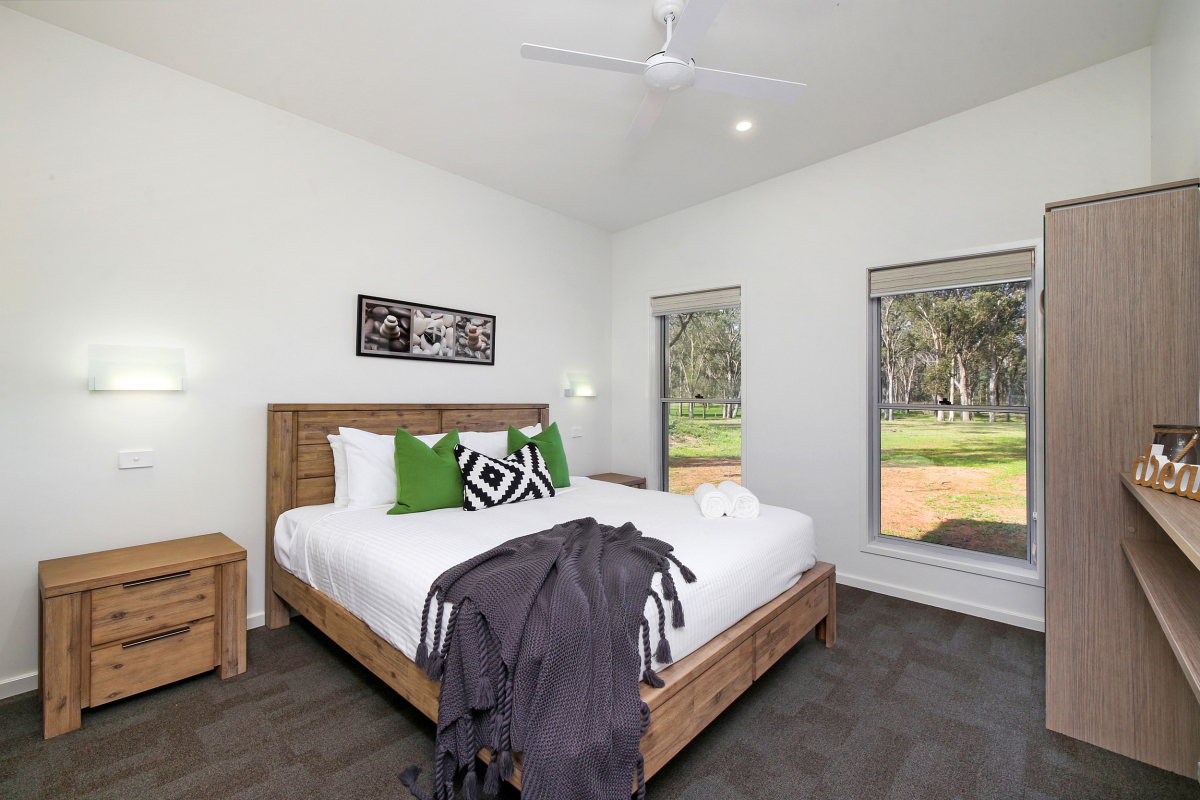 Hunter Valley Accommodation - Ironbark Villa 6 - Pokolbin - Bedroom