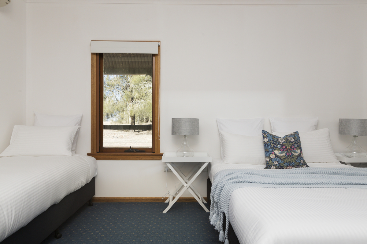Hunter Valley Accommodation - Wine Country Lodge - Pokolbin - all