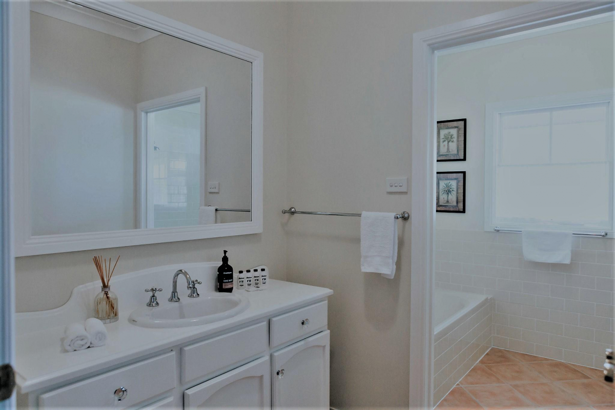 Hunter Valley Accommodation - Corunna Station Country House - Pokolbin - all