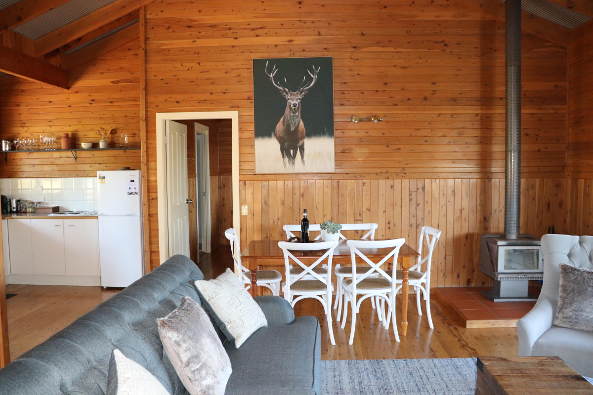 Hunter Valley Accommodation - North Lodge Clan Cottage - Pokolbin - all