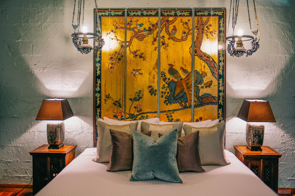 Hunter Valley Accommodation - Casuarina Estate - Themed Suite Suzi Wong - all