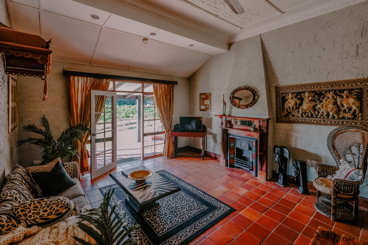 Hunter Valley Accommodation - Casuarina Estate - Themed Suite Out of Africa - all