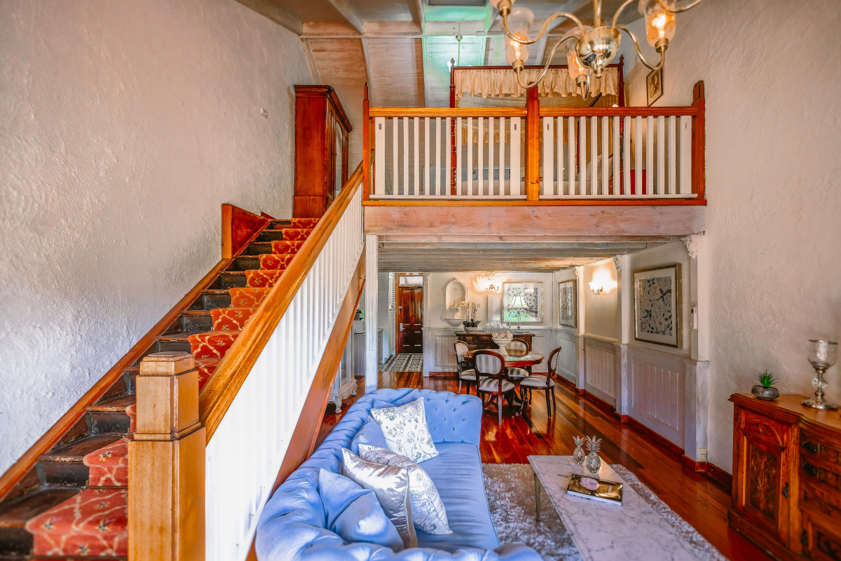 Hunter Valley Accommodation - Casuarina Estate - Themed Suite Casanovas Loft - all