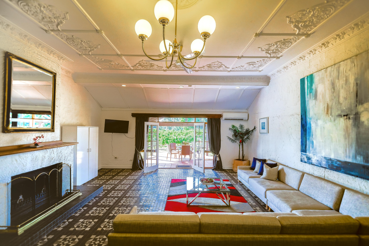 Hunter Valley Accommodation - Casuarina Estate - Themed Suite Love Boat - all