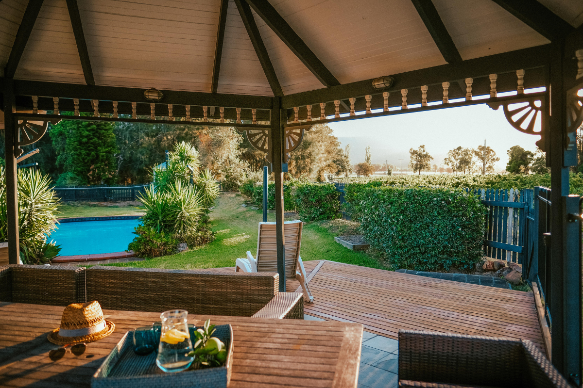 Hunter Valley Accommodation - Casuarina Estate - Themed Spa Suite Italian Bordello - all