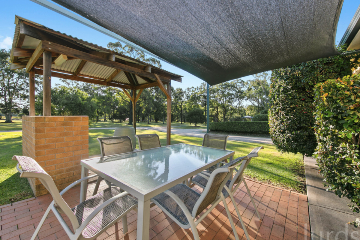 Hunter Valley Accommodation - Peppertree Cottage at The Grange - Pokolbin - Outdoor Entertaining Area
