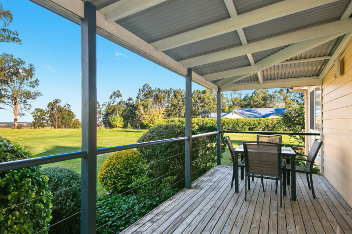 Hunter Valley Accommodation - Peppertree Cottage at The Grange - Pokolbin - Outdoor Dining