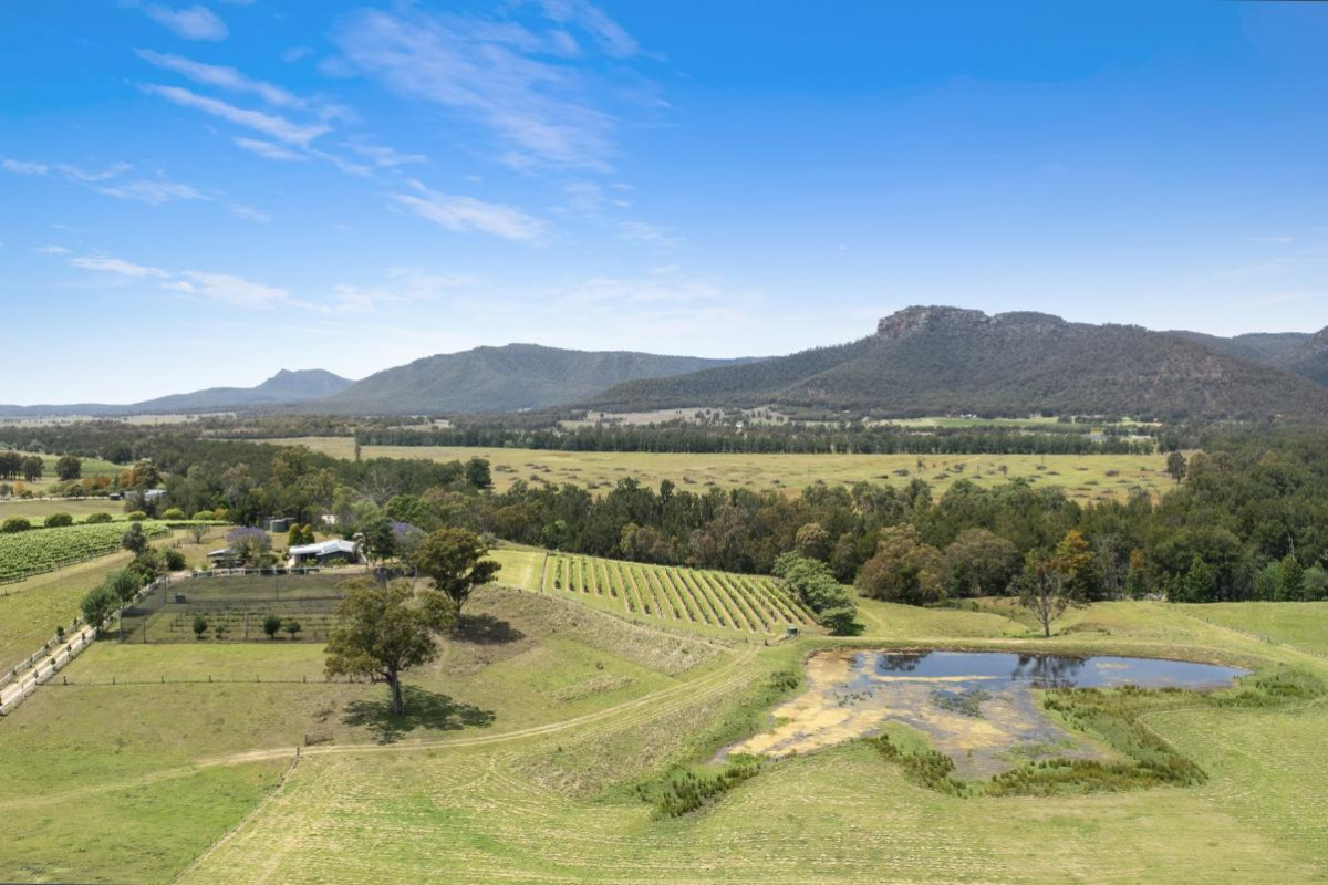 Hunter Valley Accommodation - Yellow Rock Cottage - Broke, Hunter Valley - all