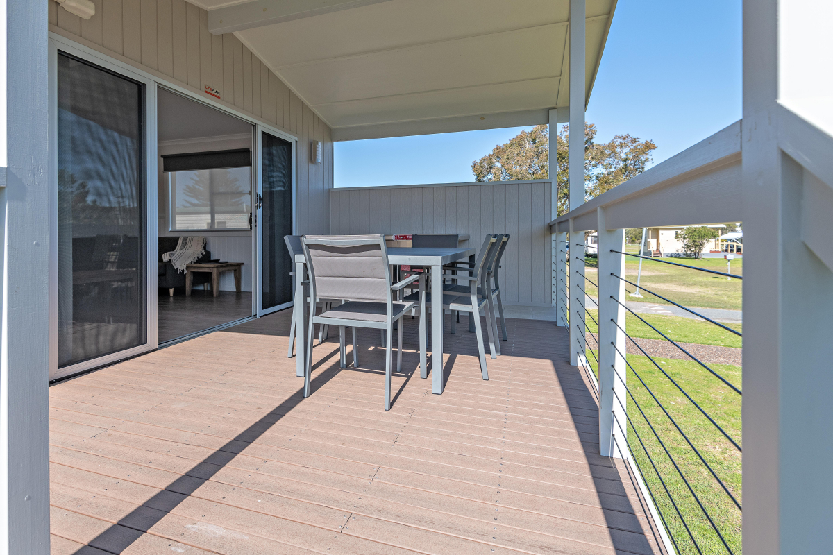 Easy Access Lake Tabourie