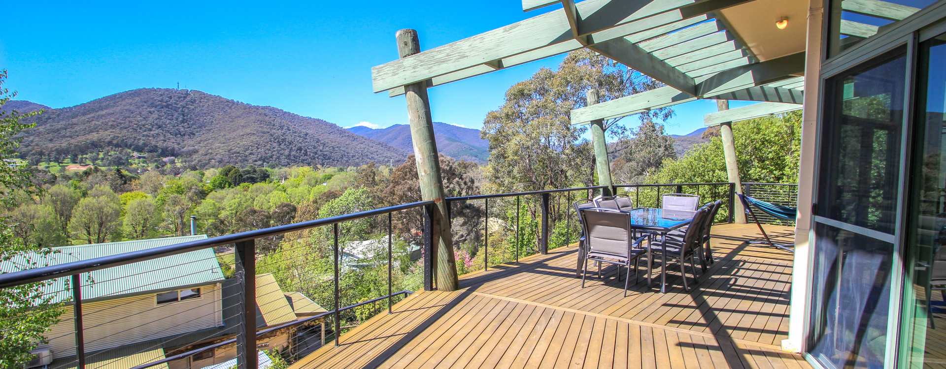 TOP DECK Bright BOOK DIRECT HERE