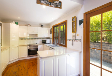 Hunter Valley Accommodation - Cants Cottage - Broke - Kitchen