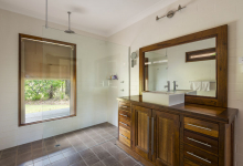 Hunter Valley Accommodation - Dalwood Country House - Dalwood - Bathroom
