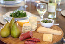 Hunter Valley Accommodation - Ironbark Hill Retreat - Pokolbin - Dining