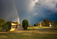 Hunter Valley Accommodation - Capercaillie House - Lovedale - all