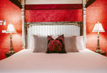 Hunter Valley Accommodation - Casuarina Estate - Themed Spa Suite Moulin Rouge - all