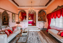 Hunter Valley Accommodation - Casuarina Estate - Themed Suite French Bordello - all