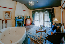 Hunter Valley Accommodation - Casuarina Estate - Themed Spa Suite Italian Bordello - all