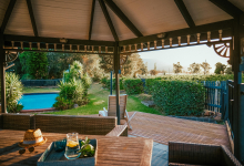 Hunter Valley Accommodation - Casuarina Estate - Themed Spa Suite Moulin Rouge - all