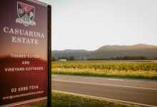 Hunter Valley Accommodation - Casuarina Estate - Themed Spa Suite Moulin Rouge - all