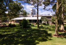 Hunter Valley Accommodation - Winemakers House at De Iuliis - Exterior
