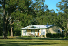 Hunter Valley Accommodation - Lilly Pilly Cottage at The Grange - Rothbury - Exterior
