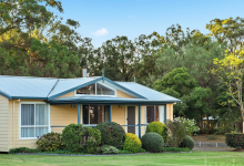 Hunter Valley Accommodation - Lilly Pilly Cottage at The Grange - Rothbury - Exterior