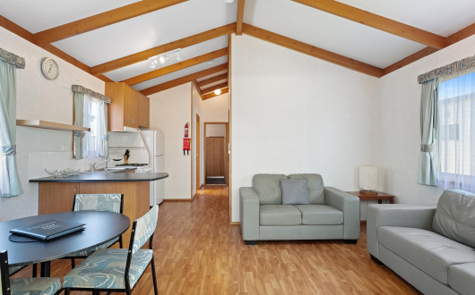 Bluegum 2 Bedroom Cabin