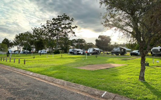 Powered, Drive Thru Site