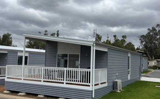 2 Bedroom Superior Access Cabin - Sleeps 5