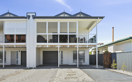 Bayview Escape ~ Aldinga Beach