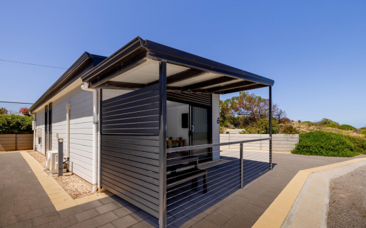 2 Bedroom Sea View Villa - Foreshore - Sleeps 5