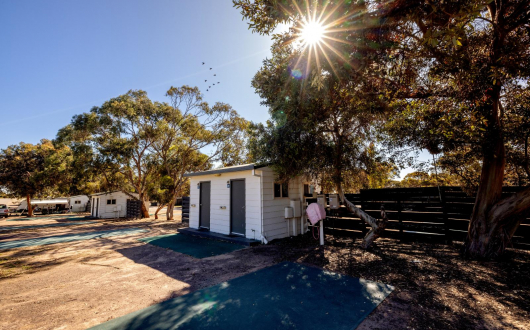 Ensuite Powered Site