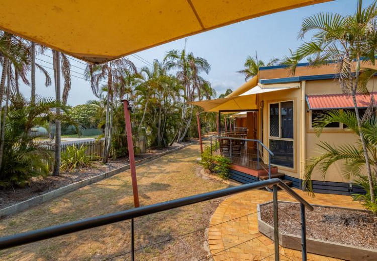 Standard Villa (2BR) Hervey Bay Ingenia Holidays Hervey Bay
