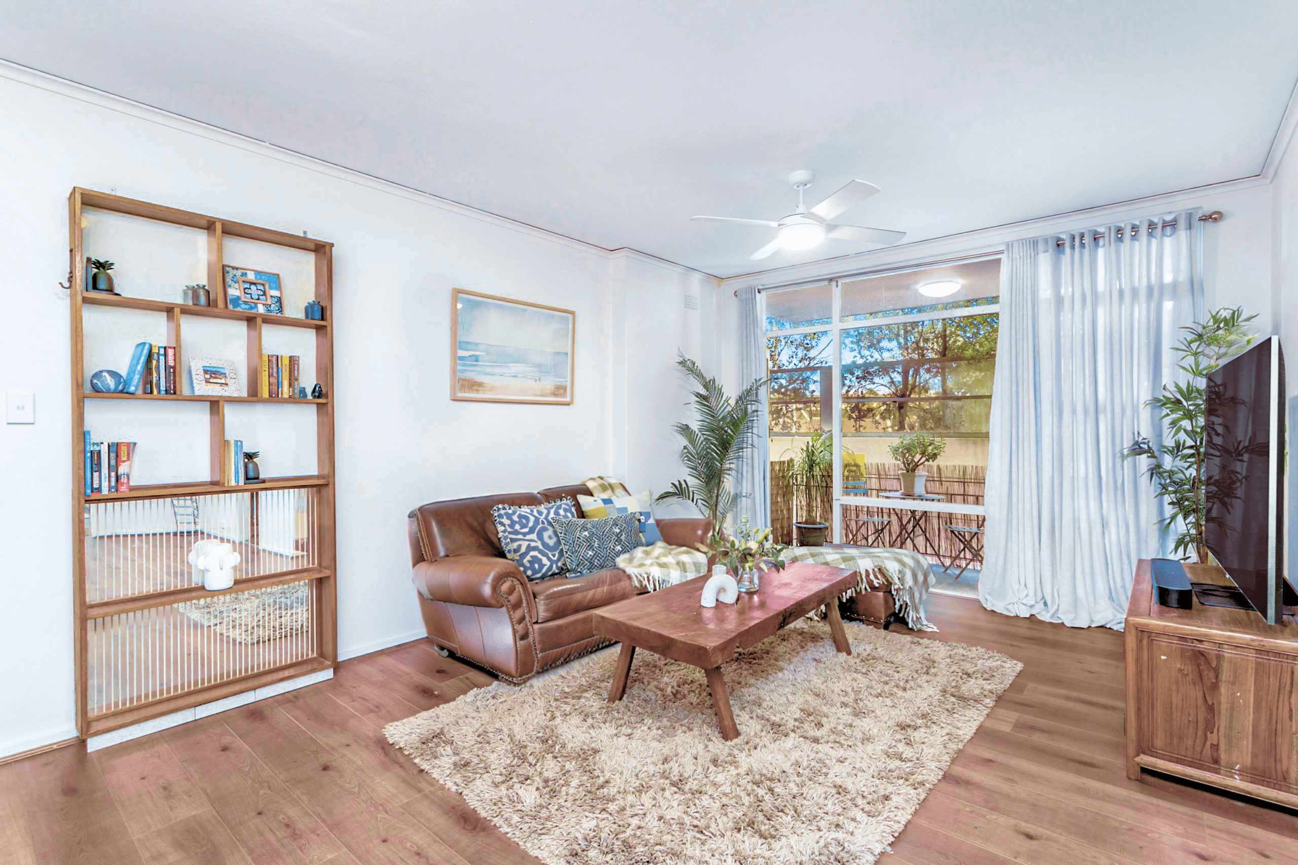 Lane Cove - LON47 - Longueville Road Lane Cove - LON47 - Longueville Road