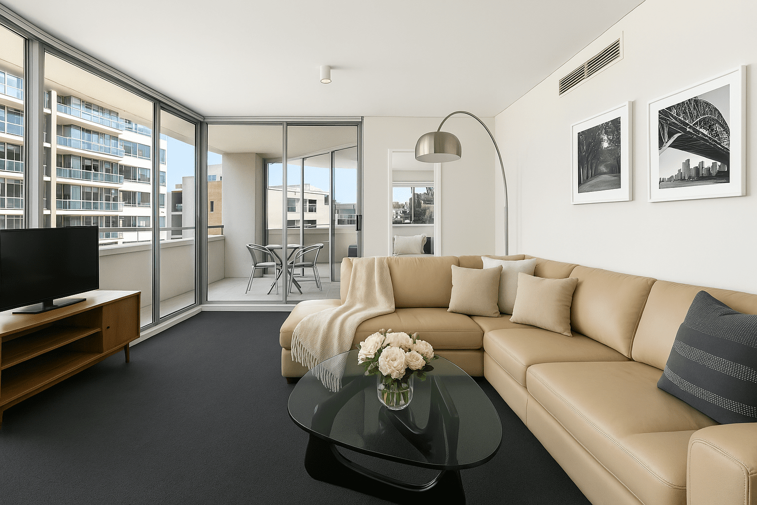 Sydney- SHE35 - Shelley Street Sydney- SHE35 - Shelley Street