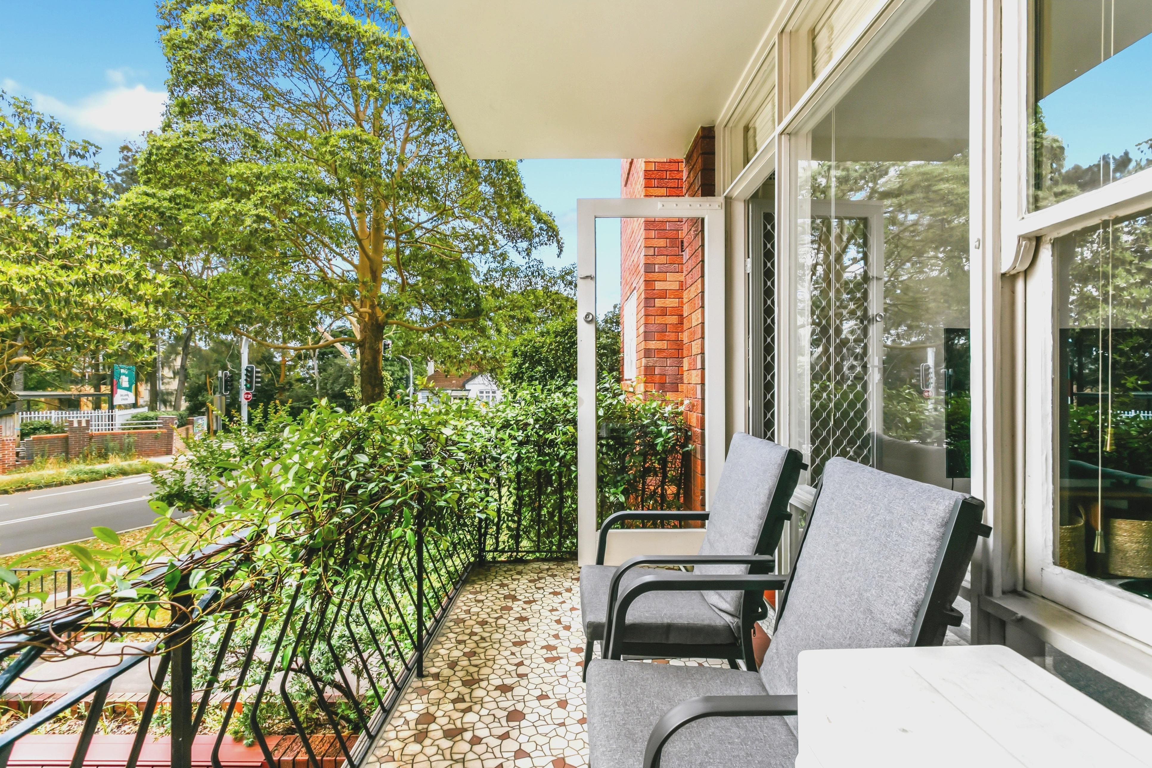 Lane Cove - TAM22 - Tambourine Bay Road