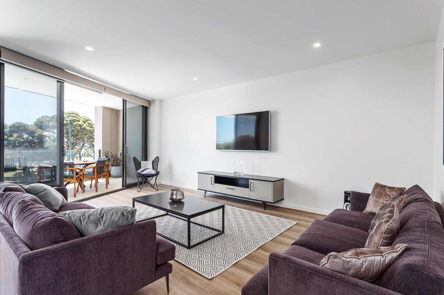 Living / Lounge areas